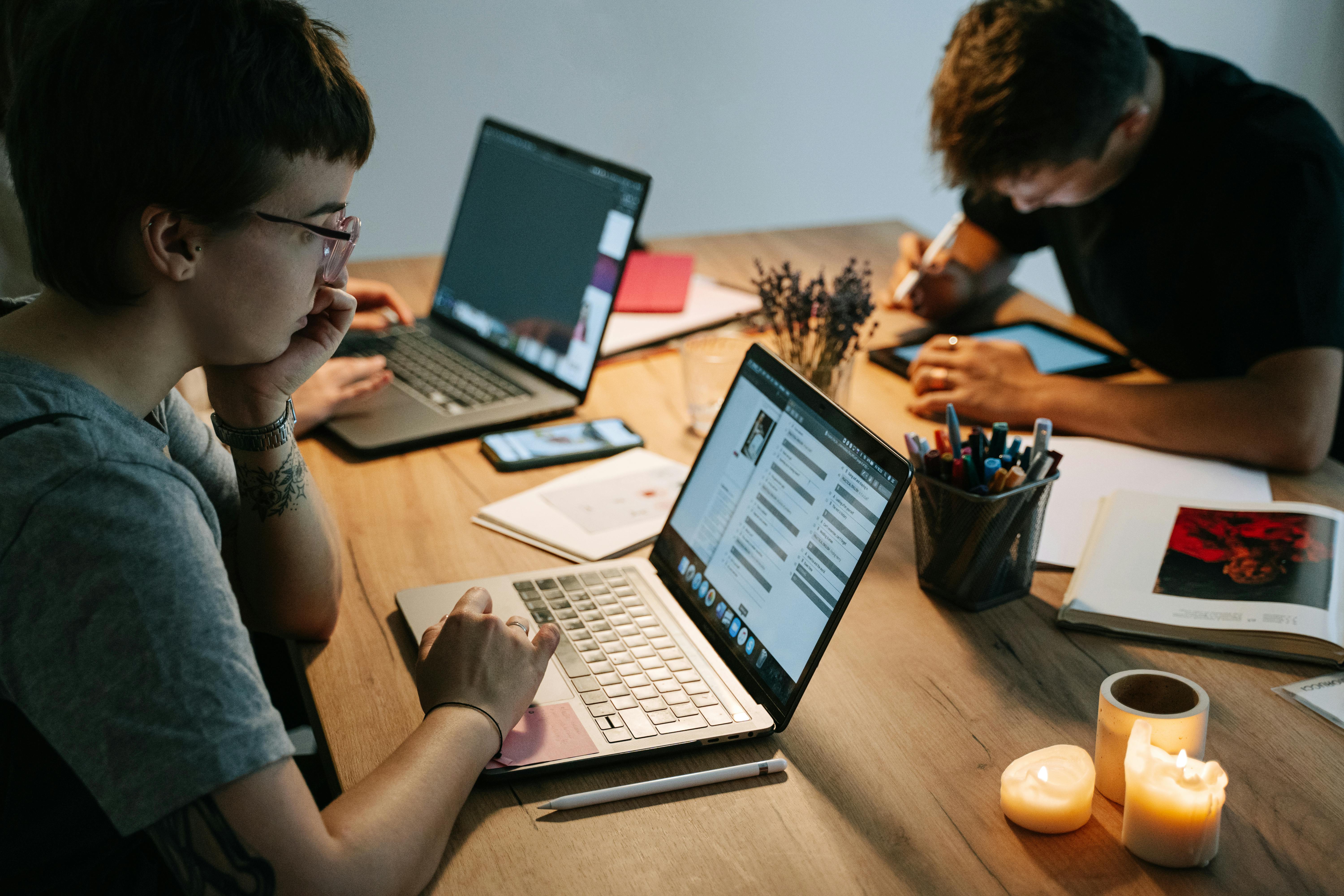 5 Powerful Ways to Collaborate on Documents in Real Time